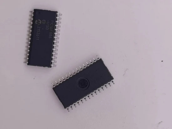 Новые и оригинальные электронные компоненты, встроенный микроконтроллер Pic16f886-E/So.